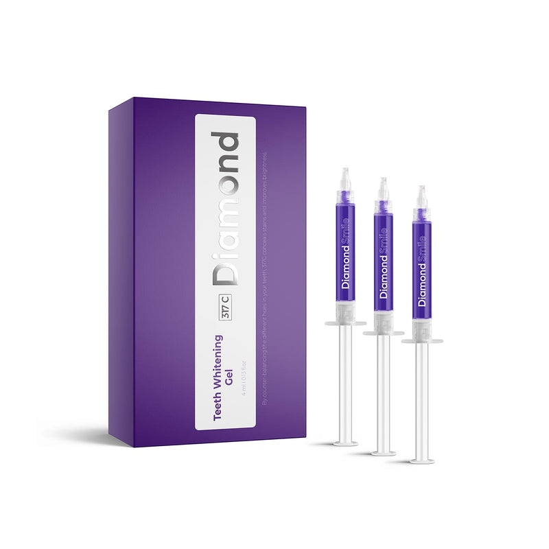 Diamond Smile Gel de blanchiment des dents de couleur violette sur fond blanc