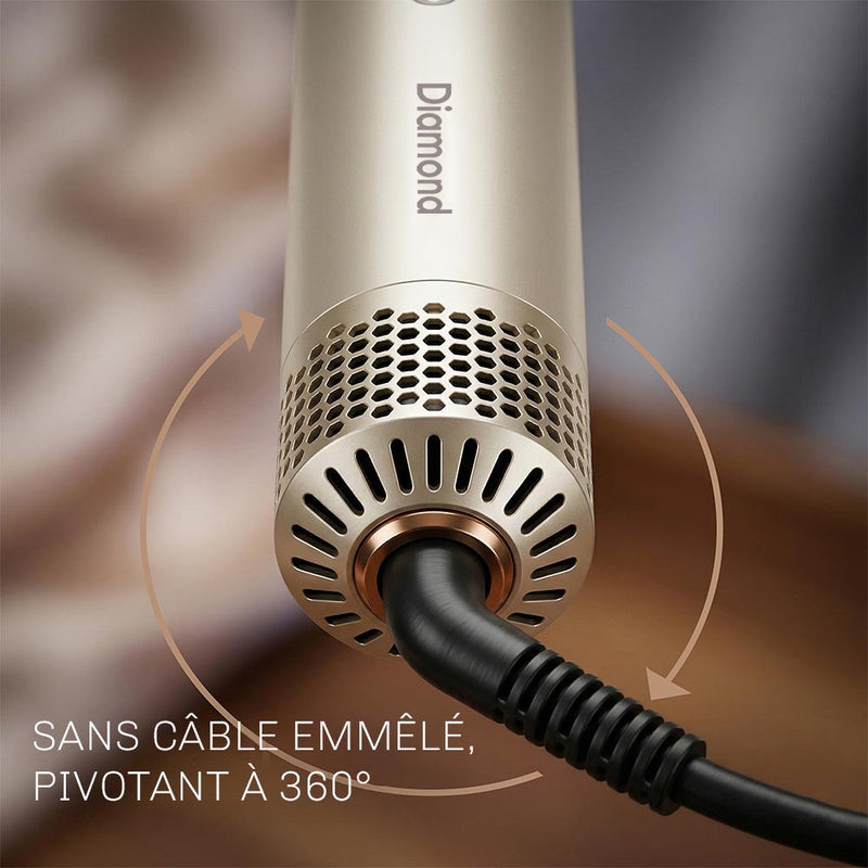 Boucleur CloudAir idéal pour réaliser des ondulations effet plage et des boucles souples.